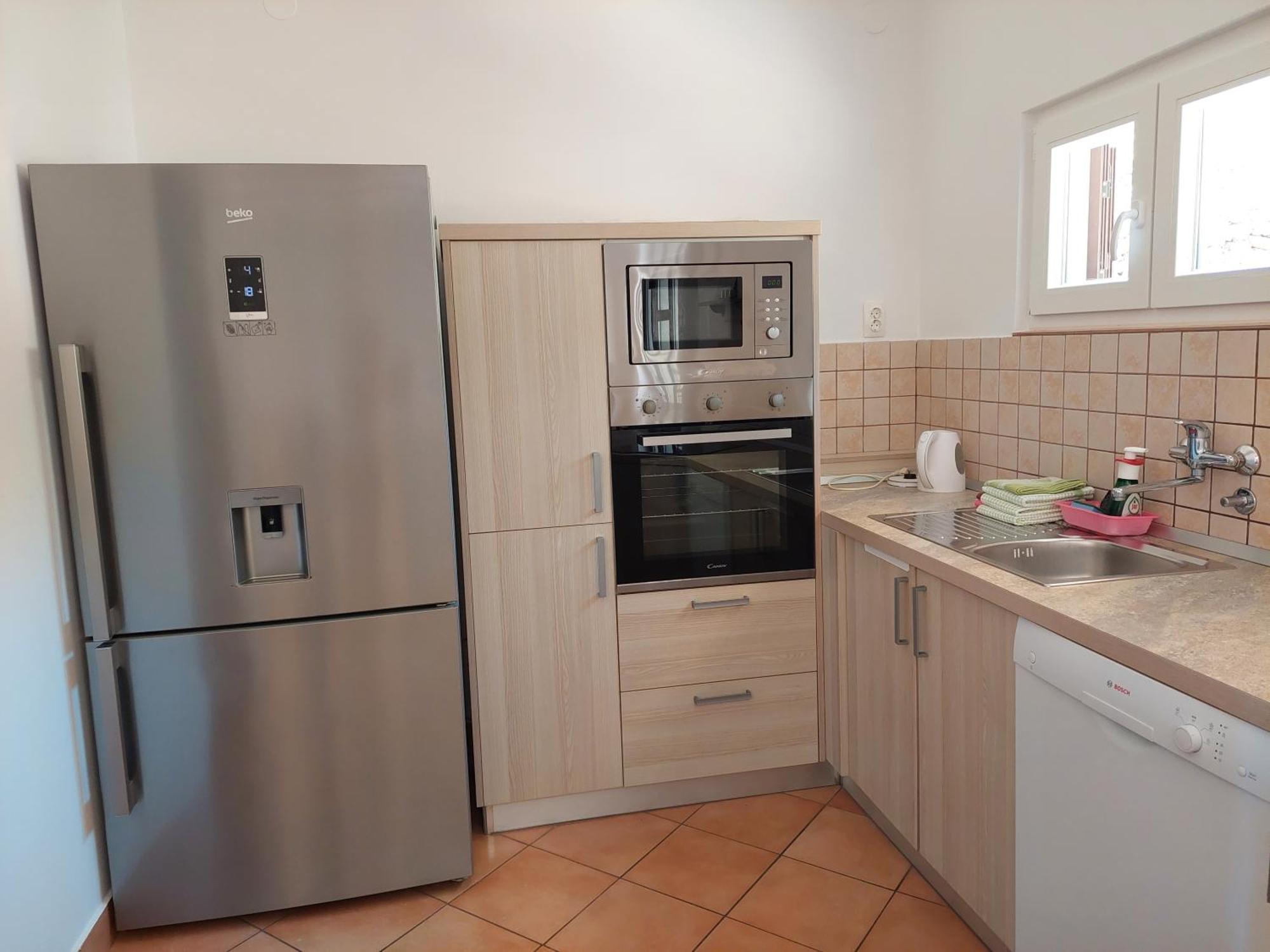 Apartments Dora, With A Beautiful View Of The Bay, Near The Sea And Center Vrboska Ruang foto